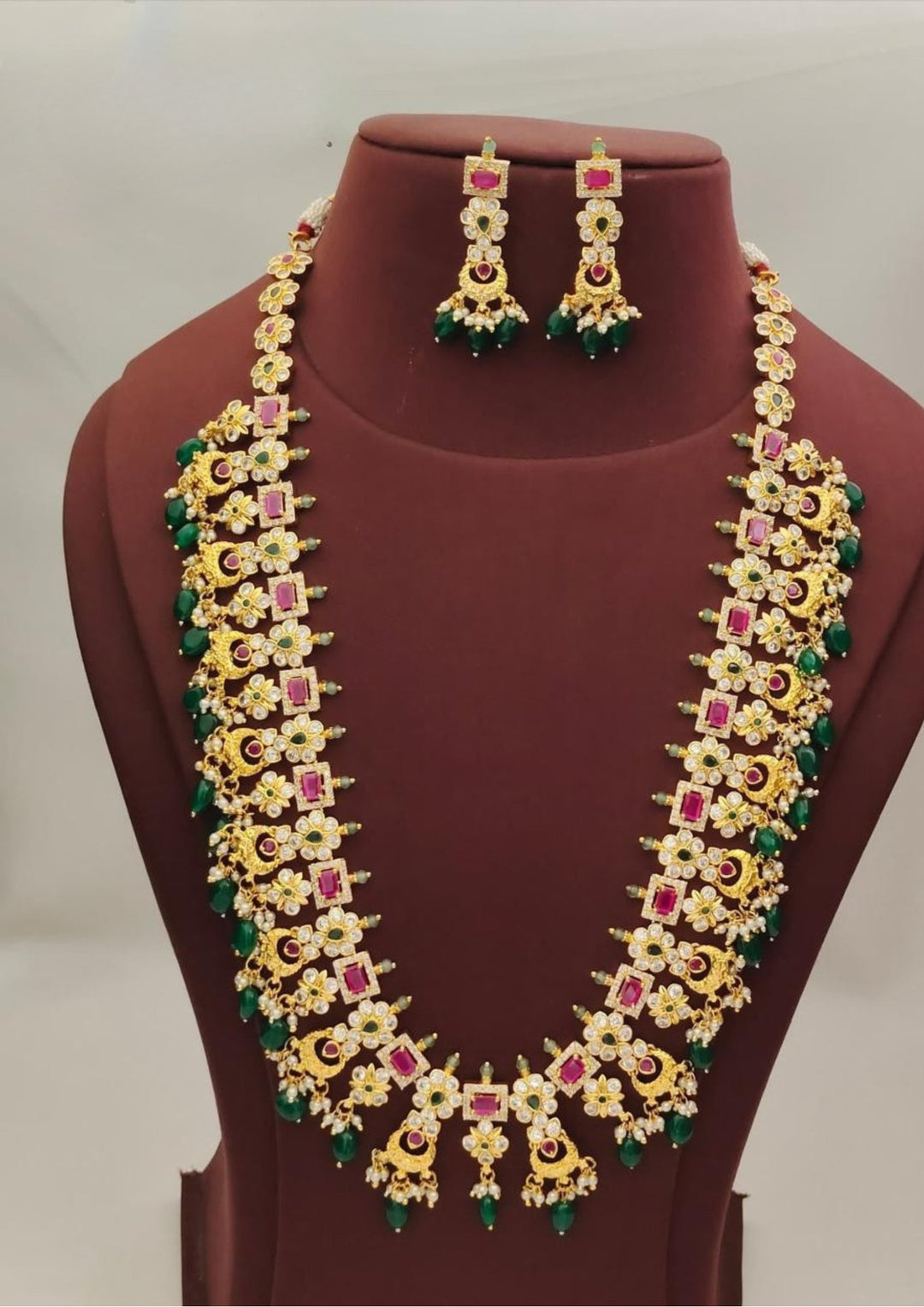 Kundan & Beads Necklace With Earrings s 360023