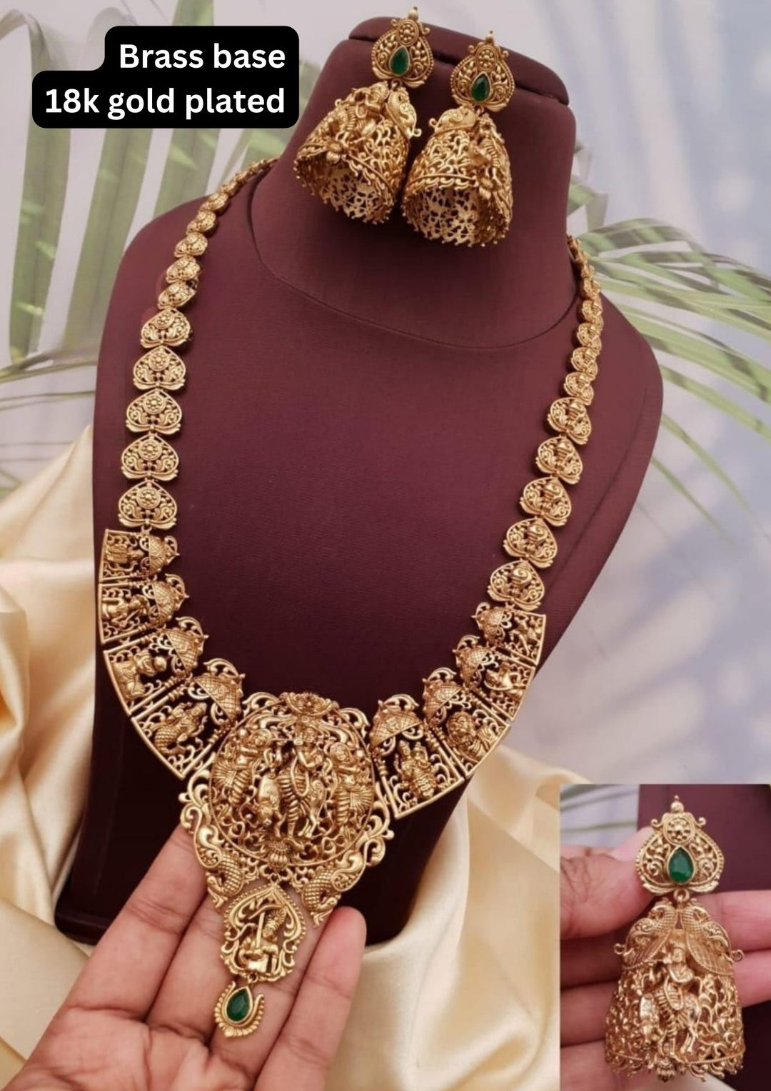 Kundan Temple Necklace with Earrings g102399