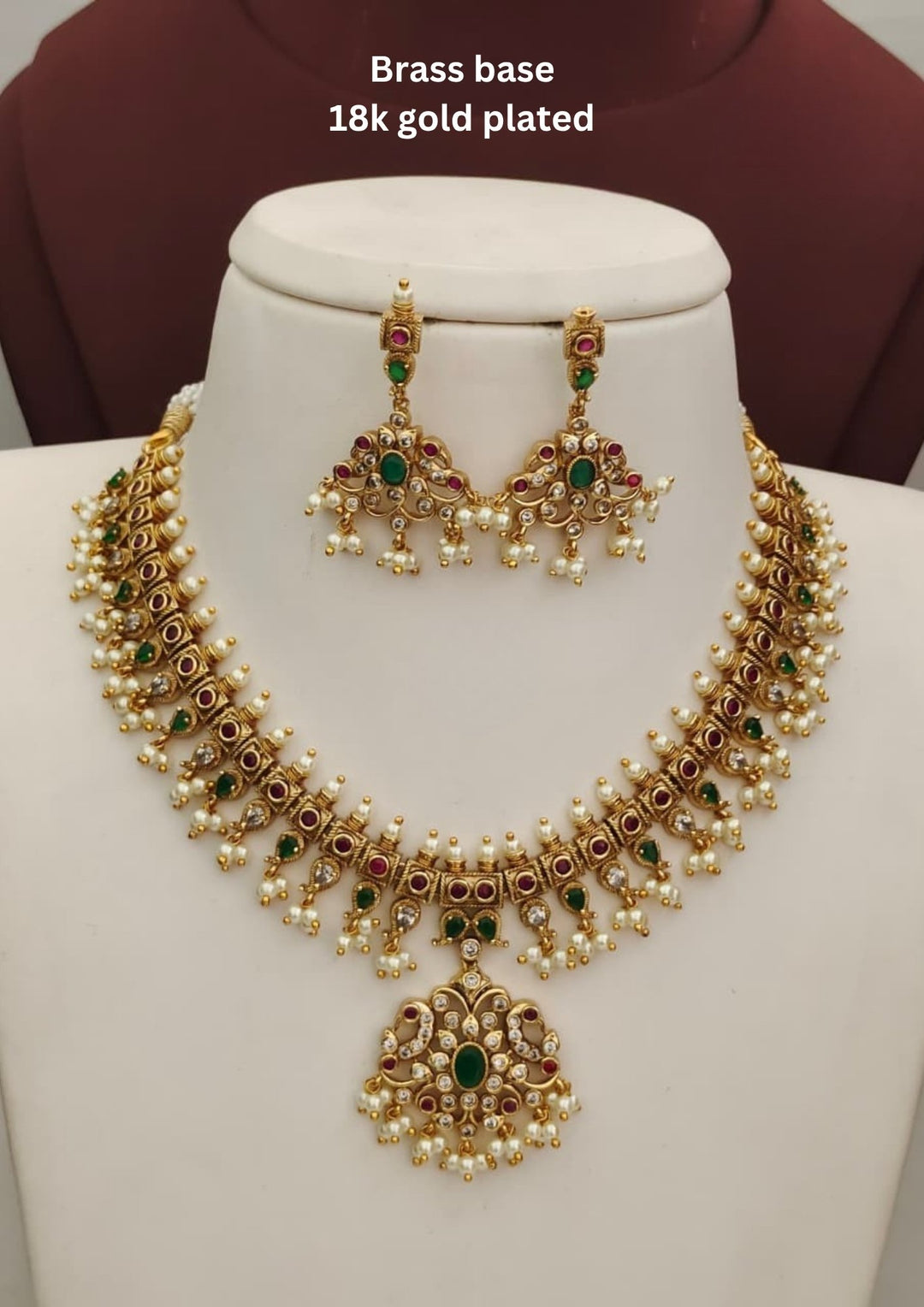 Kundan Necklace with Earrings  s210071