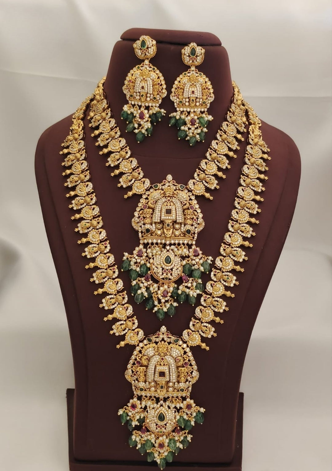 Kundan Necklace with Earrings s550005