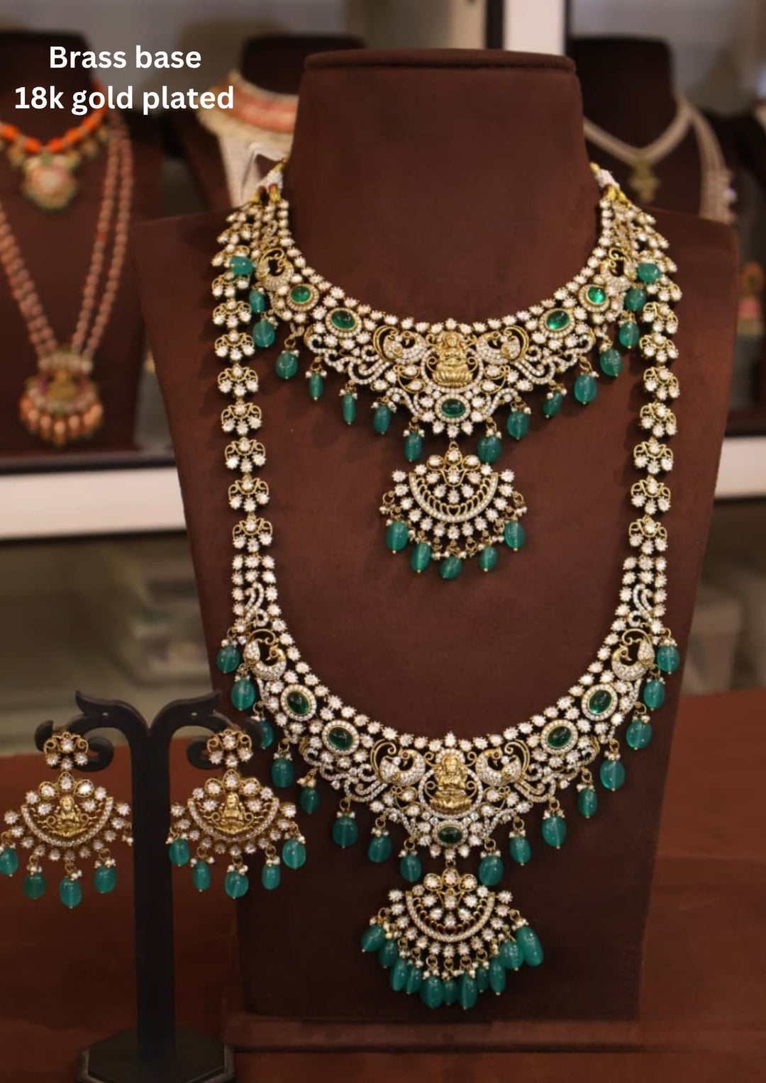 Kundan Temple Necklace with Earrings s1200511