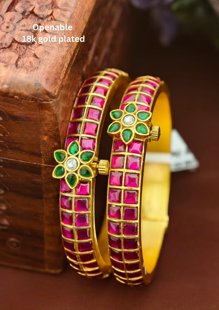 Jadau Kundan Brass Base Openable Bangles s360023 (Set of 2)