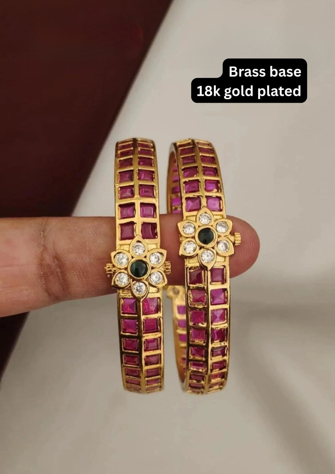 Kundan Stone Bangles s 180041 (Set of 2)
