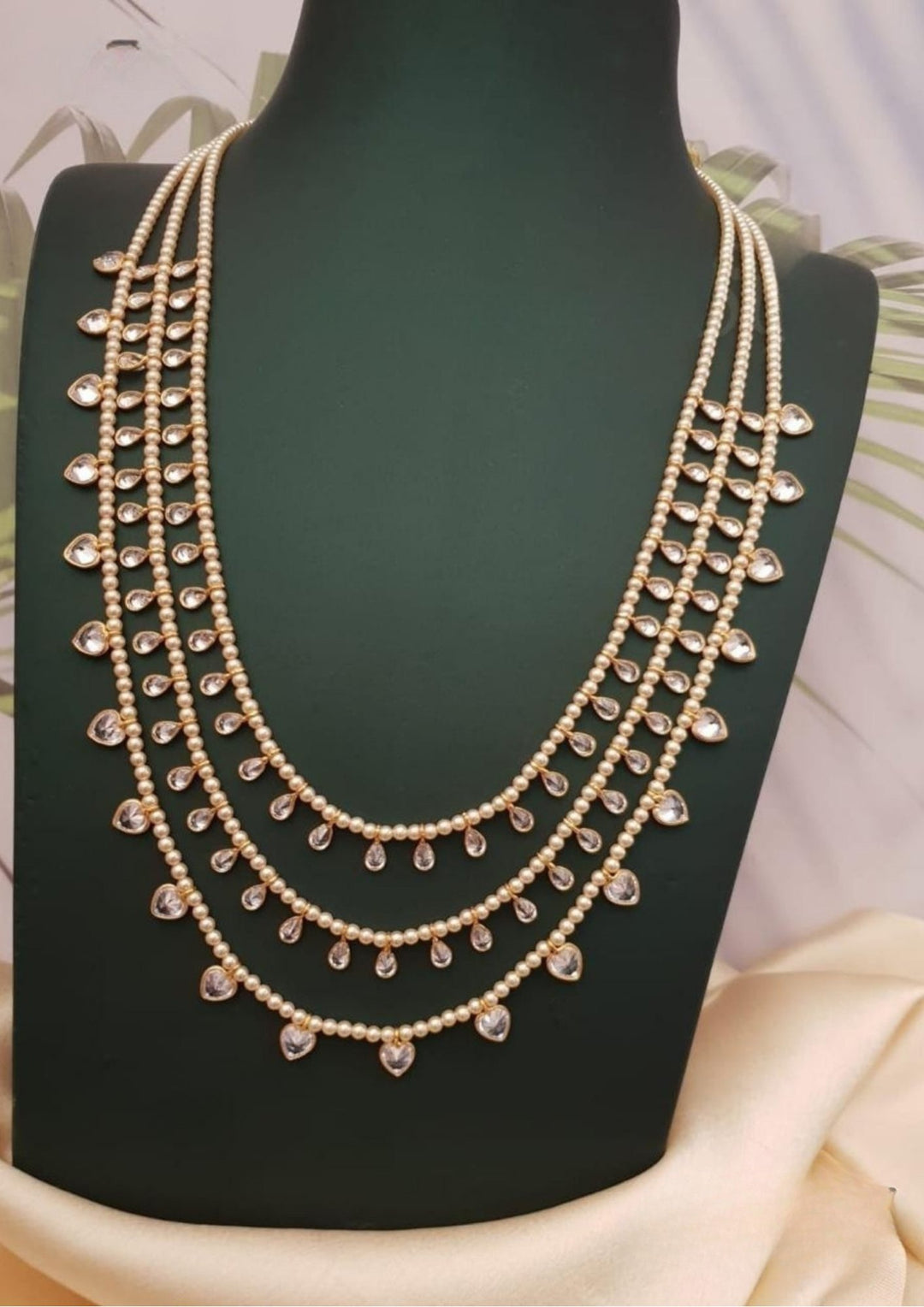 Kundan Necklace g 102250