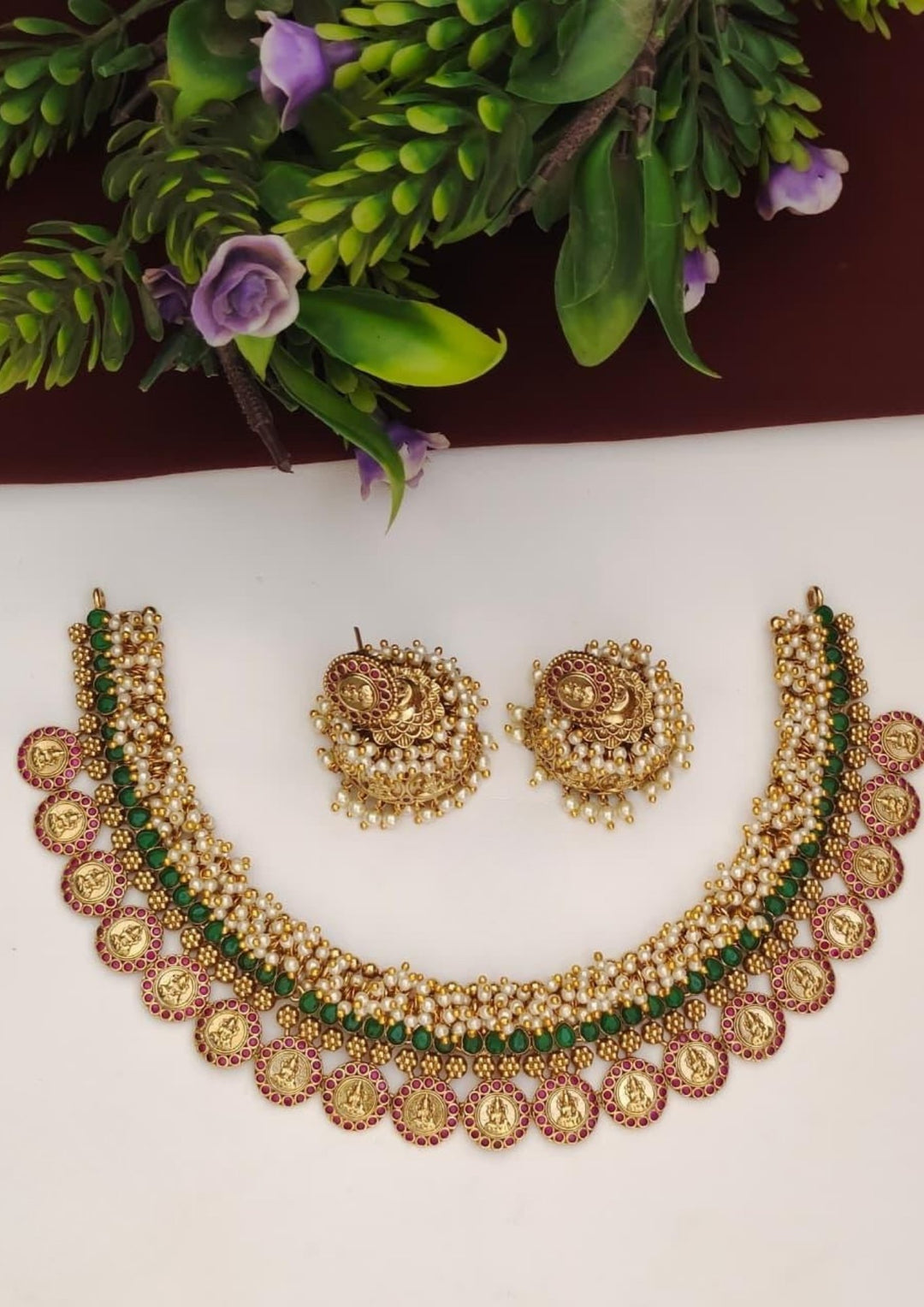 Kundan Temple Necklace with Earrings s230032