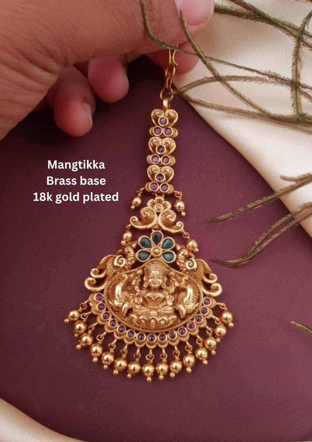 Kundan  Temple Mangtikka g10799
