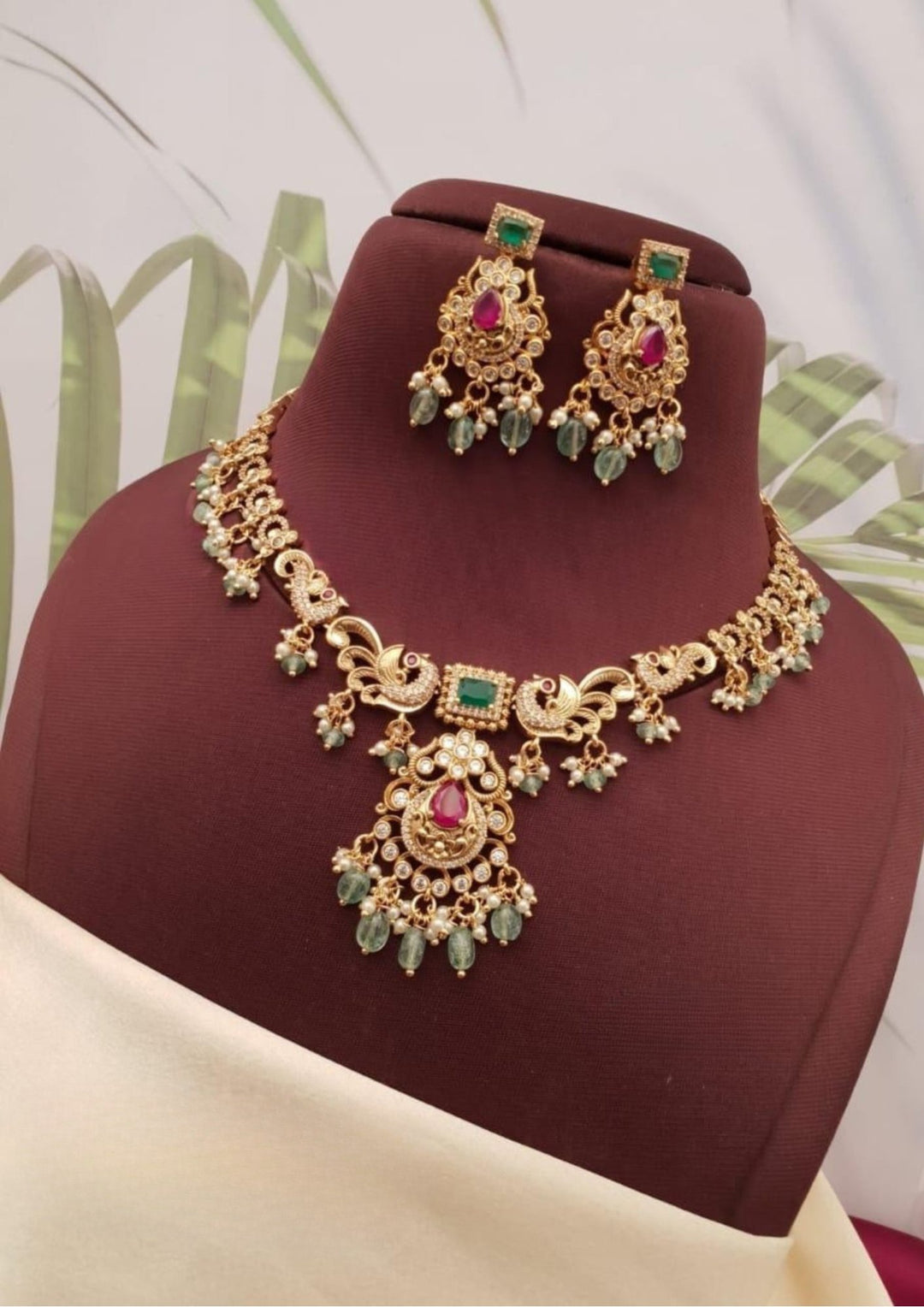 Kundan Necklace with Earrings g 101720