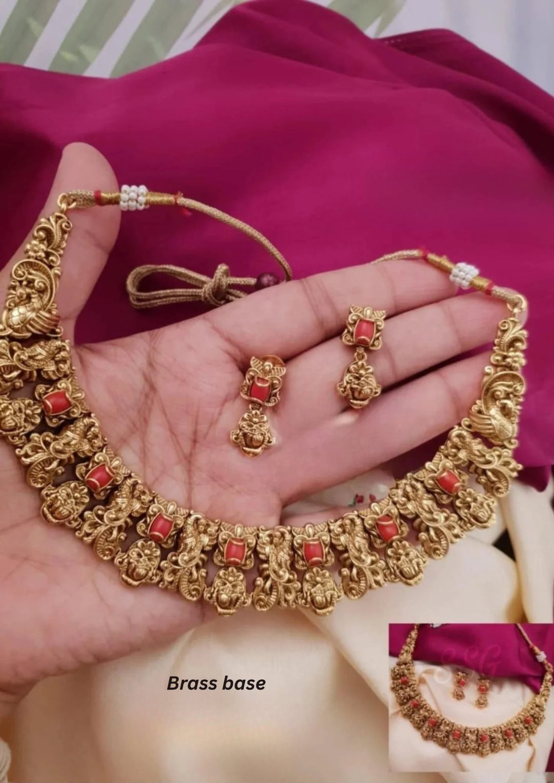 Kundan & Beads Brass Base Necklace With Earrings g 101550