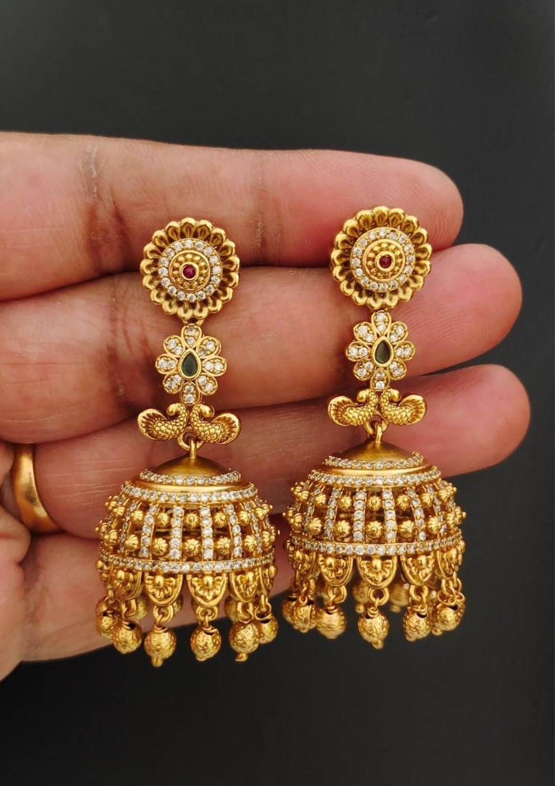Kundan Jhumkas s99057