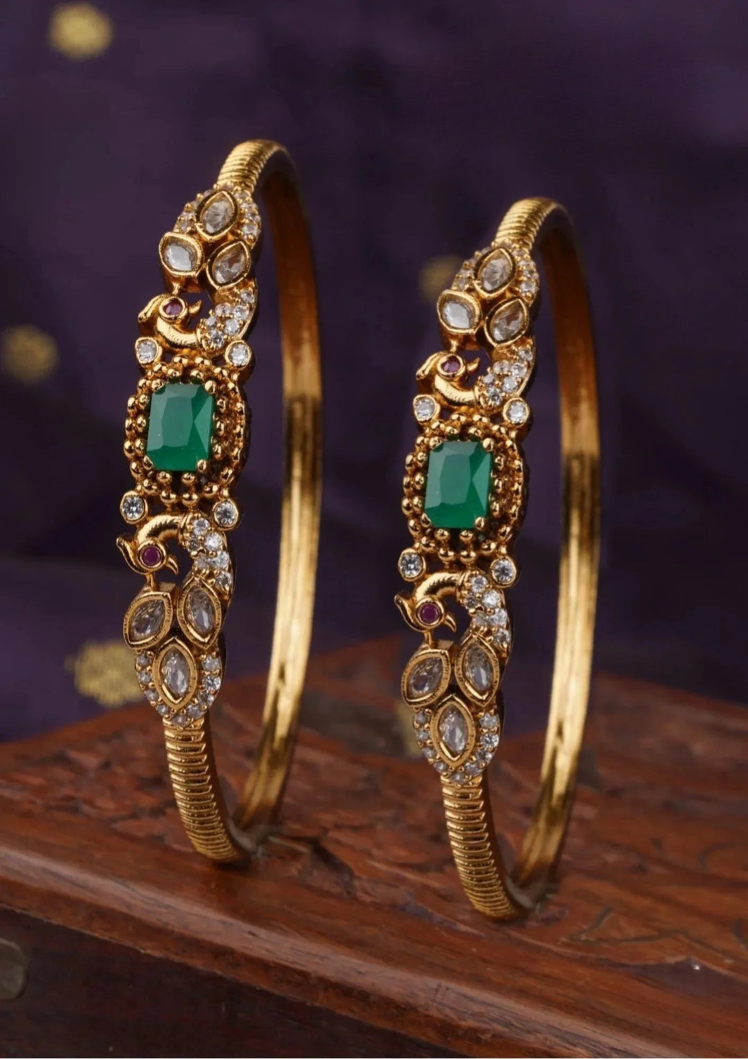 Kundan stone matt finish bangles c104020 (set of 2)