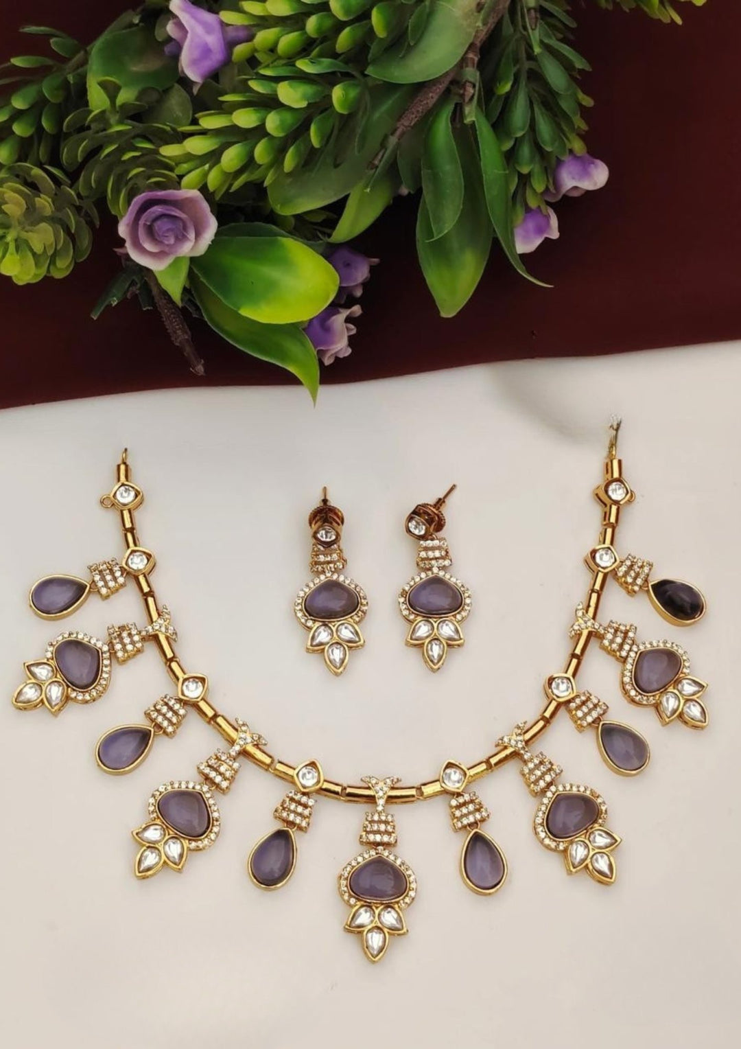 Kundan Necklace with Earrings s 210571