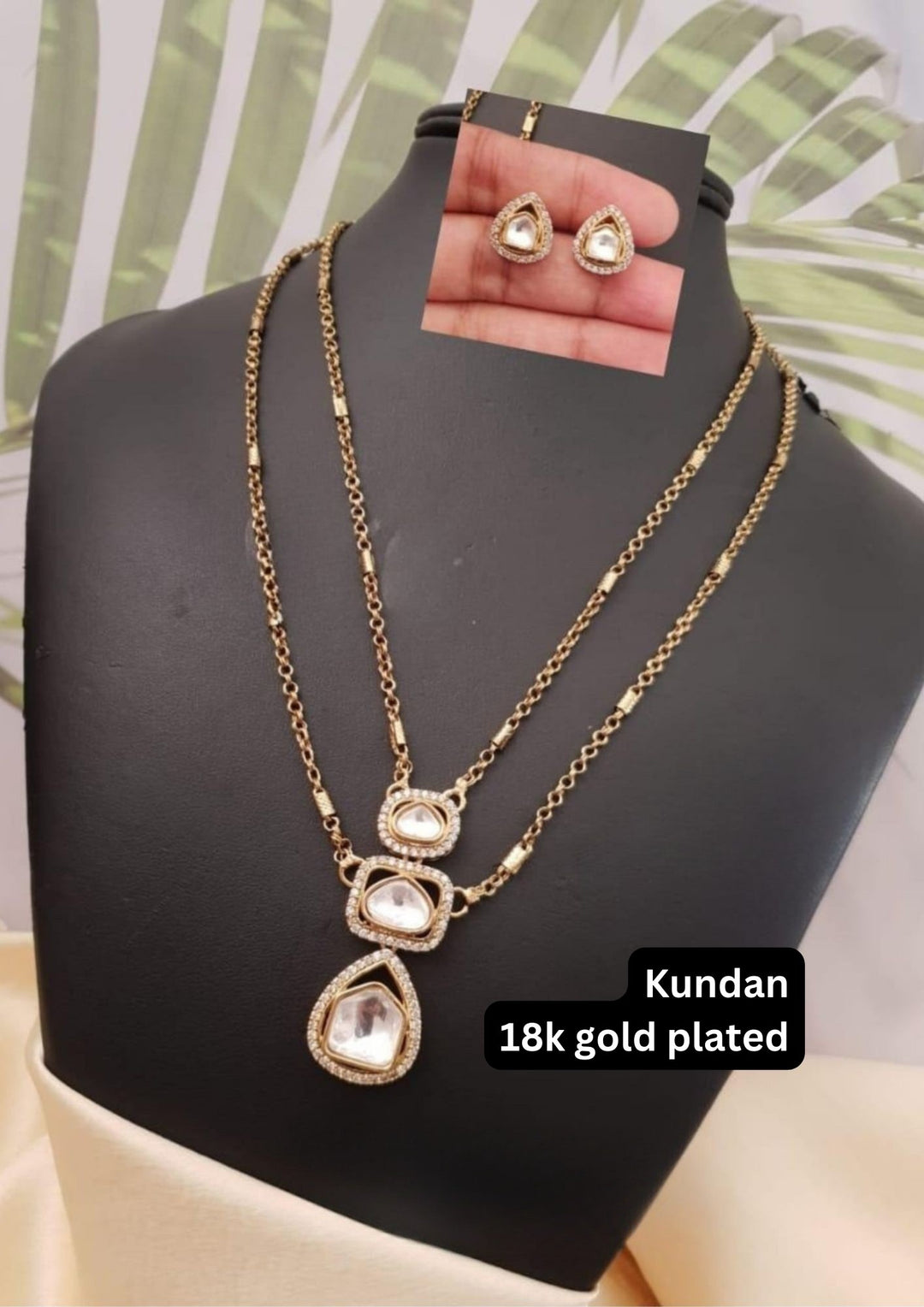 Kundan Necklace With Earrings g10950