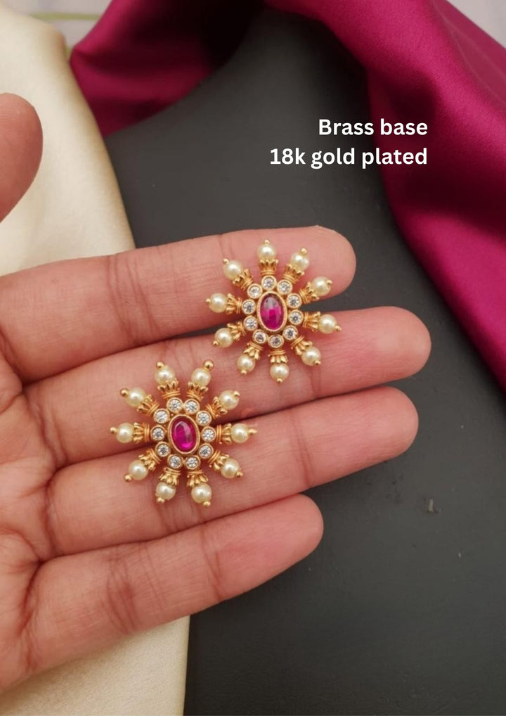 Kundan Studs g 10299