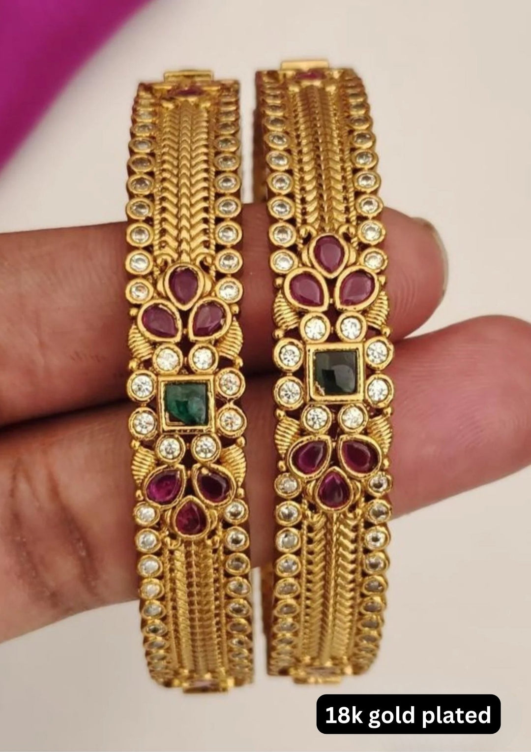 Kundan stone Bangles s110008 (set of 2)