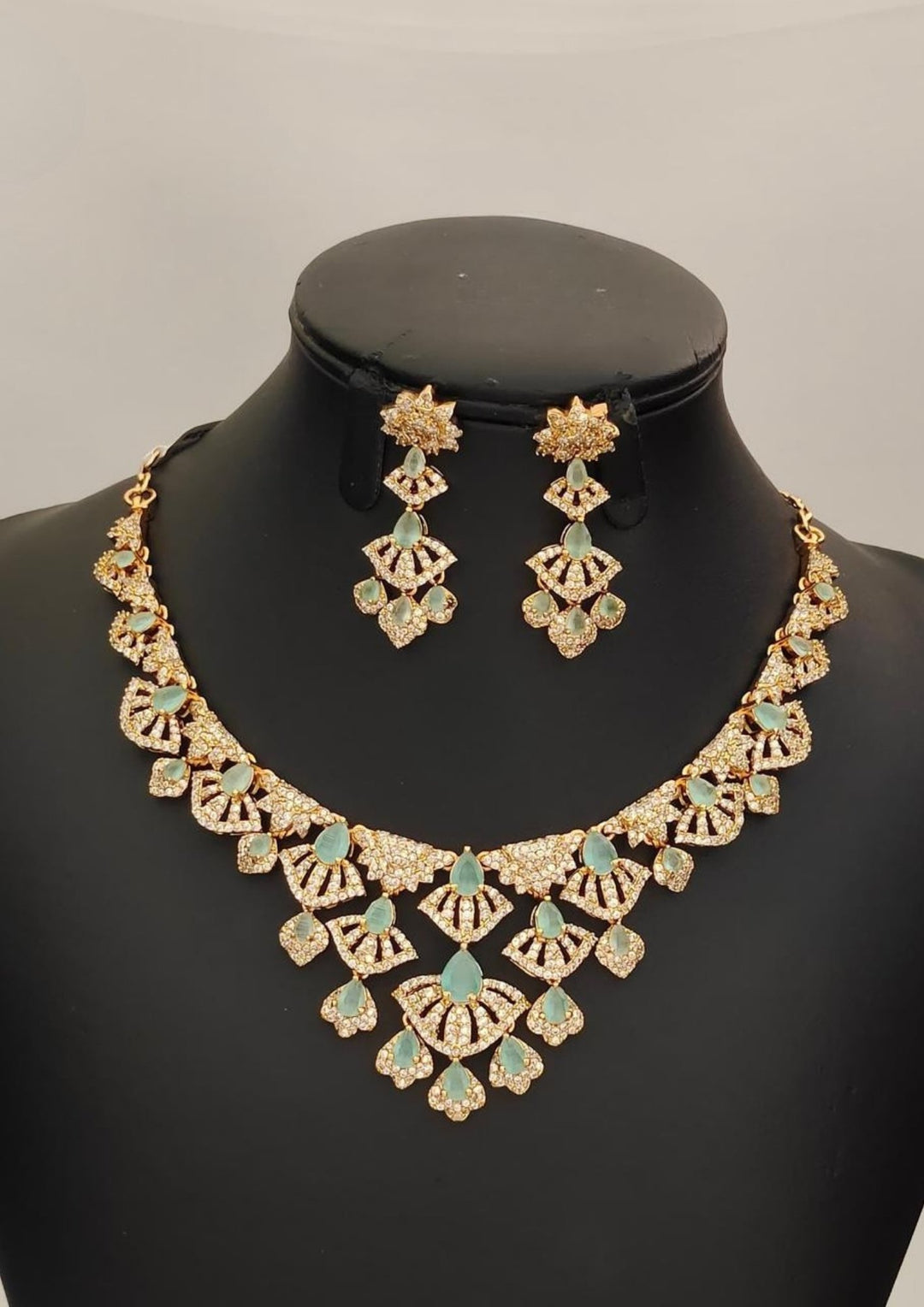 Pure Zirconian Diamond Necklace With Earrings s230591