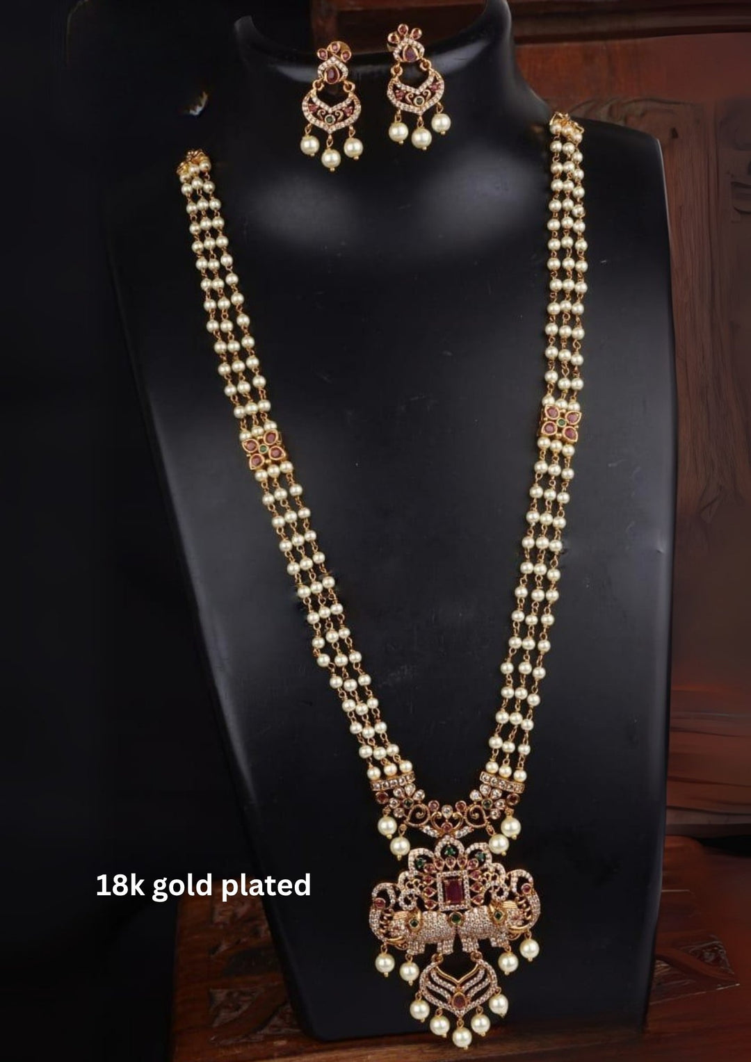 Kundan & Beads Necklace with Earrings c1012020