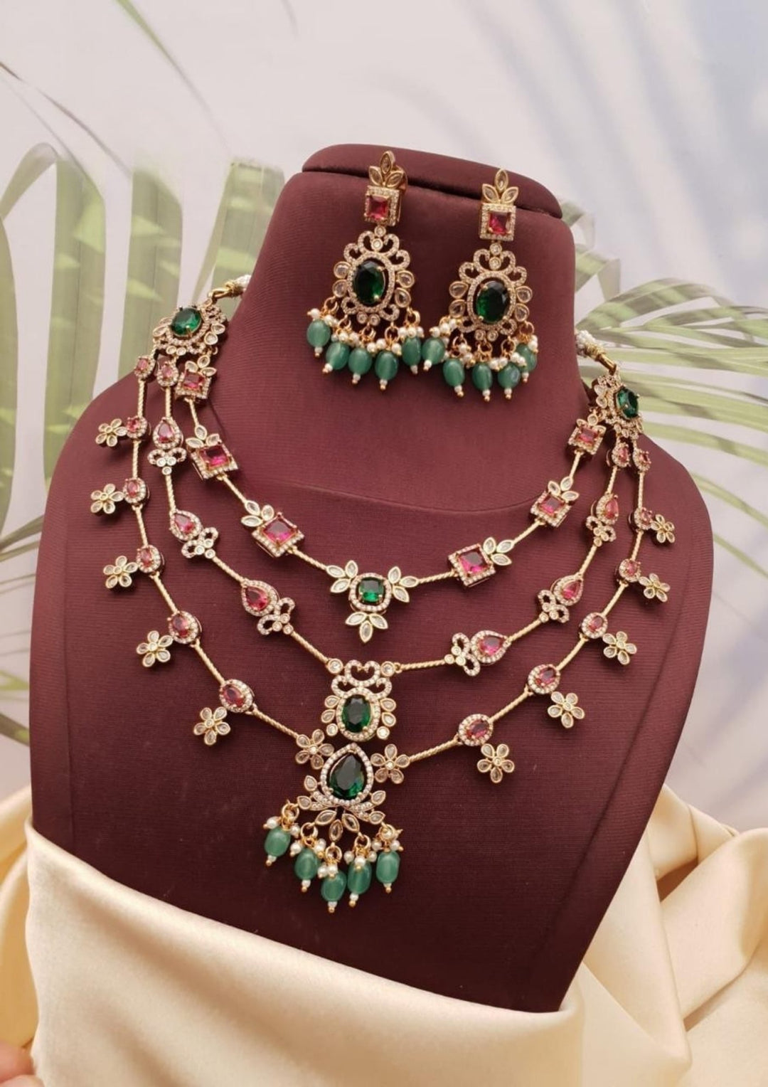Kundan Necklace with Earrings g102520