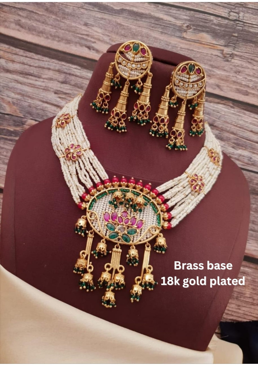 Kundan Necklace with Earrings  g102399