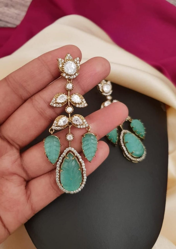 Kundan & Moissinite Stone Earrings g101100
