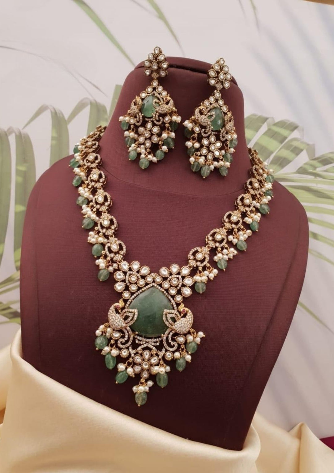 Kundan and Moissinite Stone Necklace with Earrings g103150