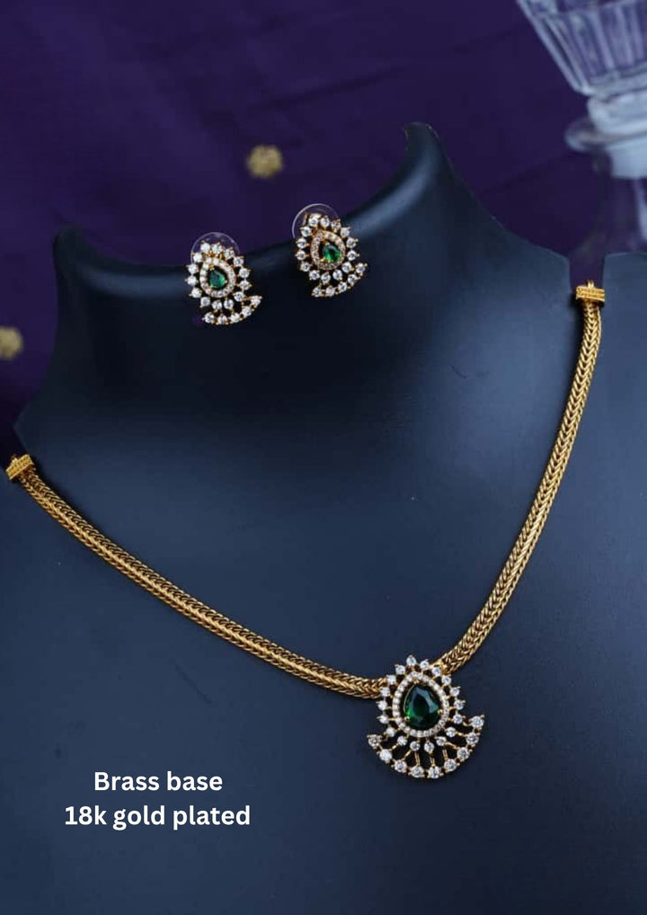 Kundan Necklace with Earrings c104020