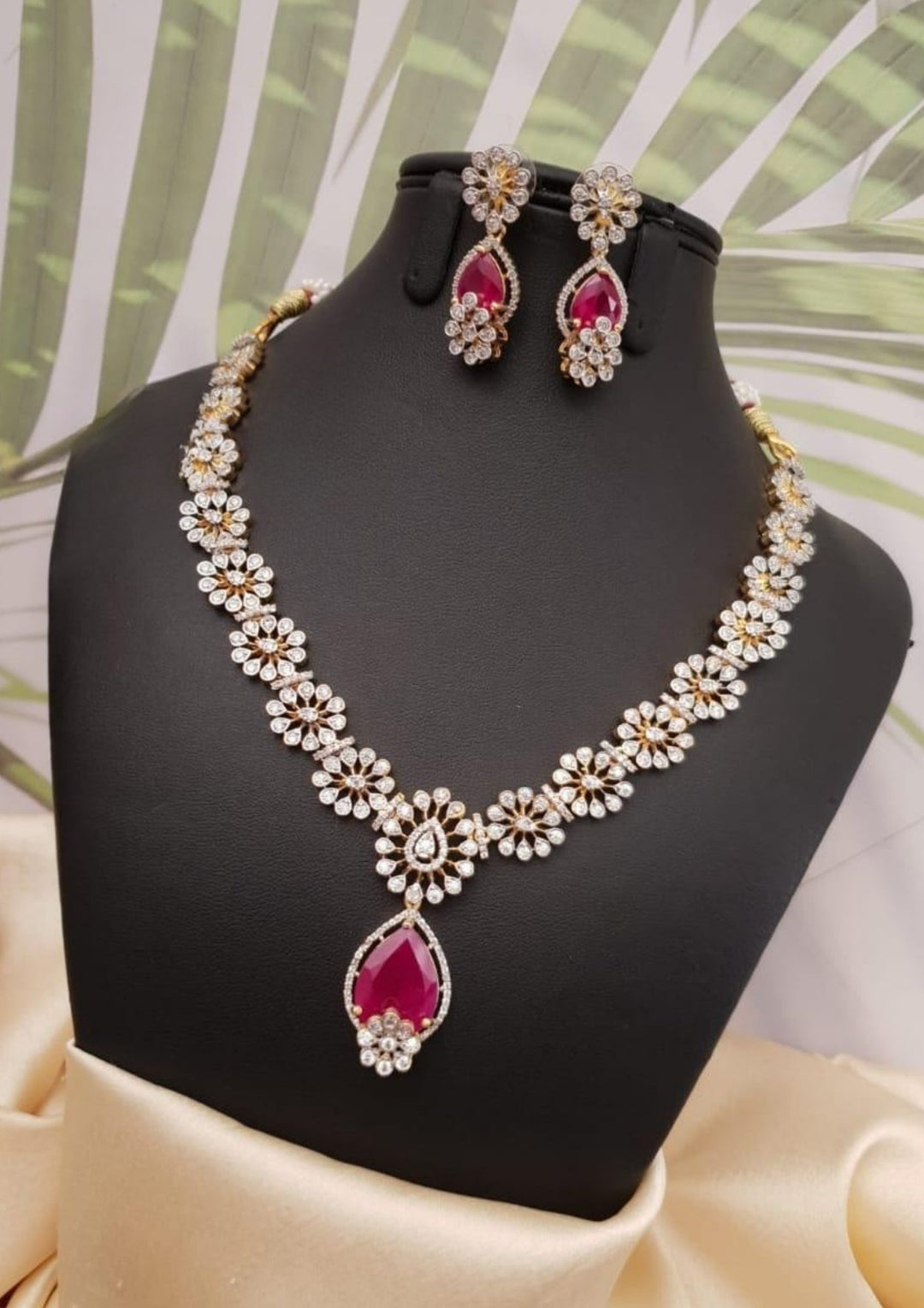 Pure Zirconian Diamond Necklace with Earrings g101199