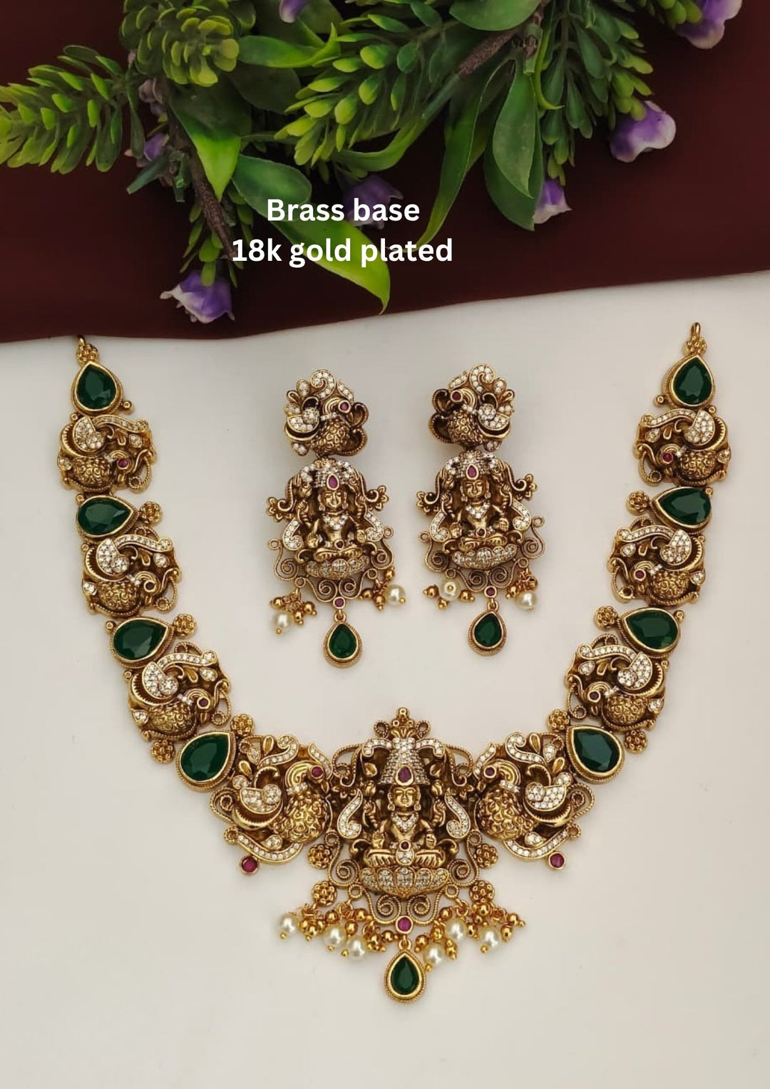 Kundan Temple Necklace with Earrings s460083