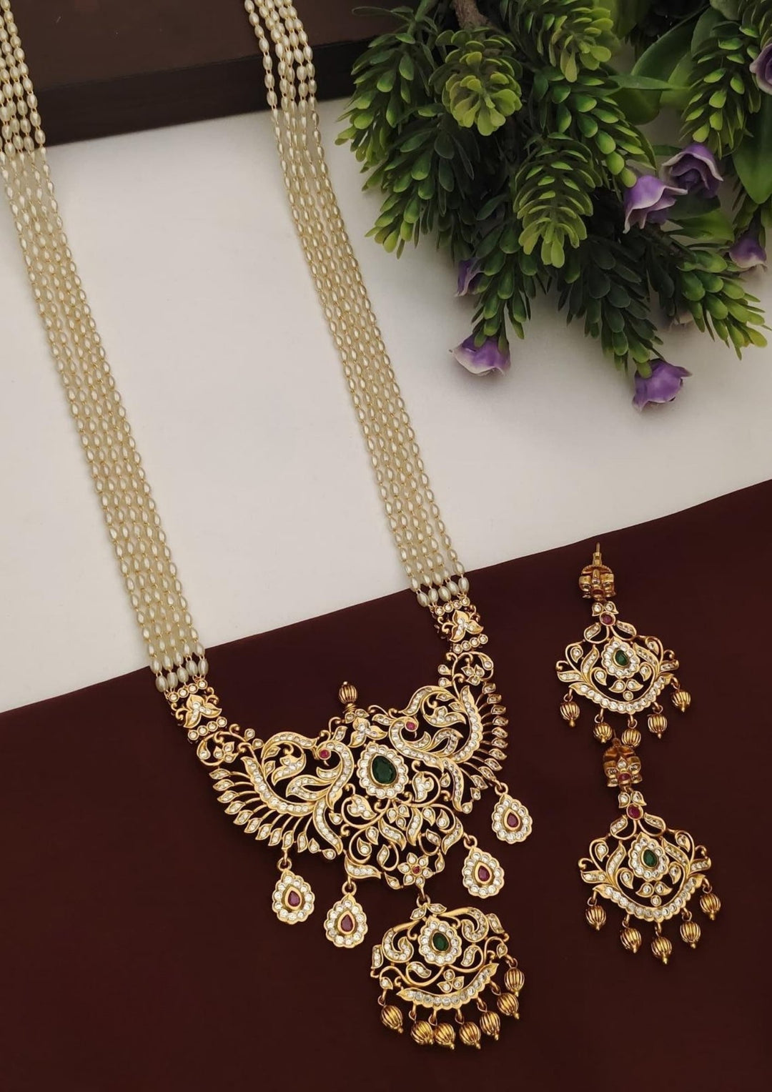 Kundan & Beads Necklace with Earrings s250012