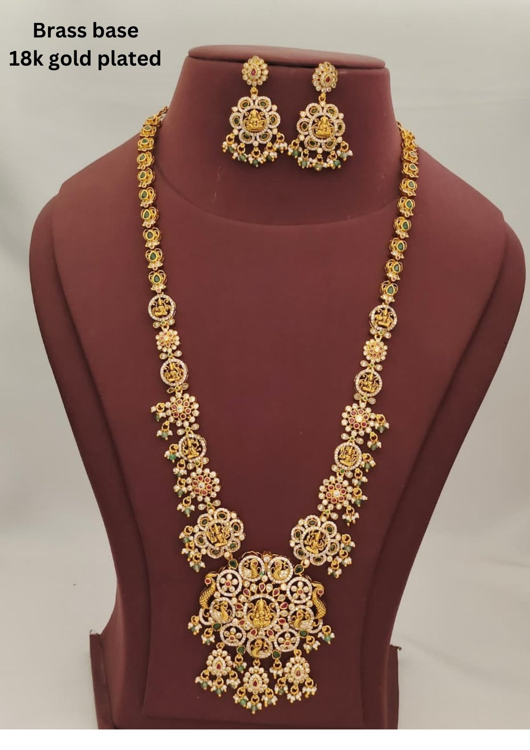 Kundan Temple Necklace with Earrings s380043