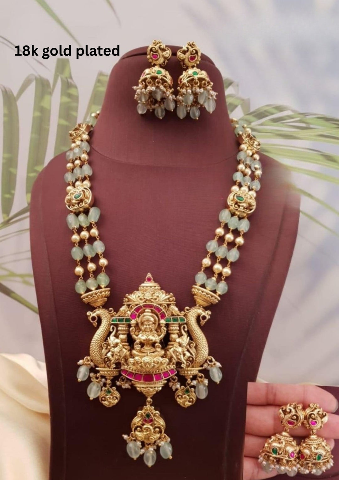 Kundan Temple Necklace With Earrings g104450