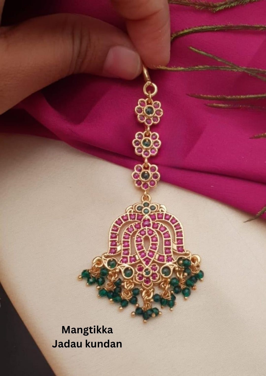 Jadau kundan Mangtikka g10500