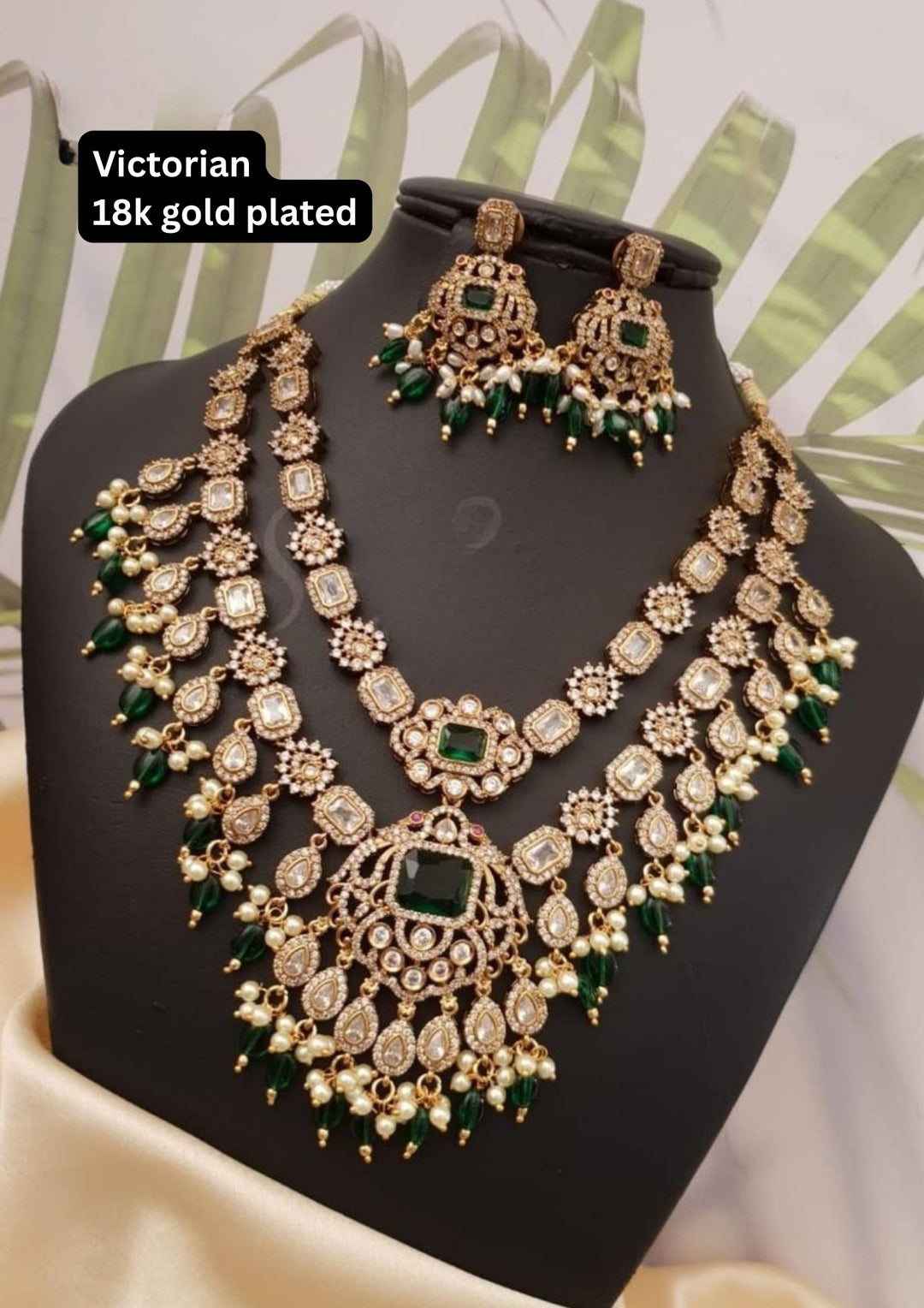Kundan Necklace With Earrings g 102580