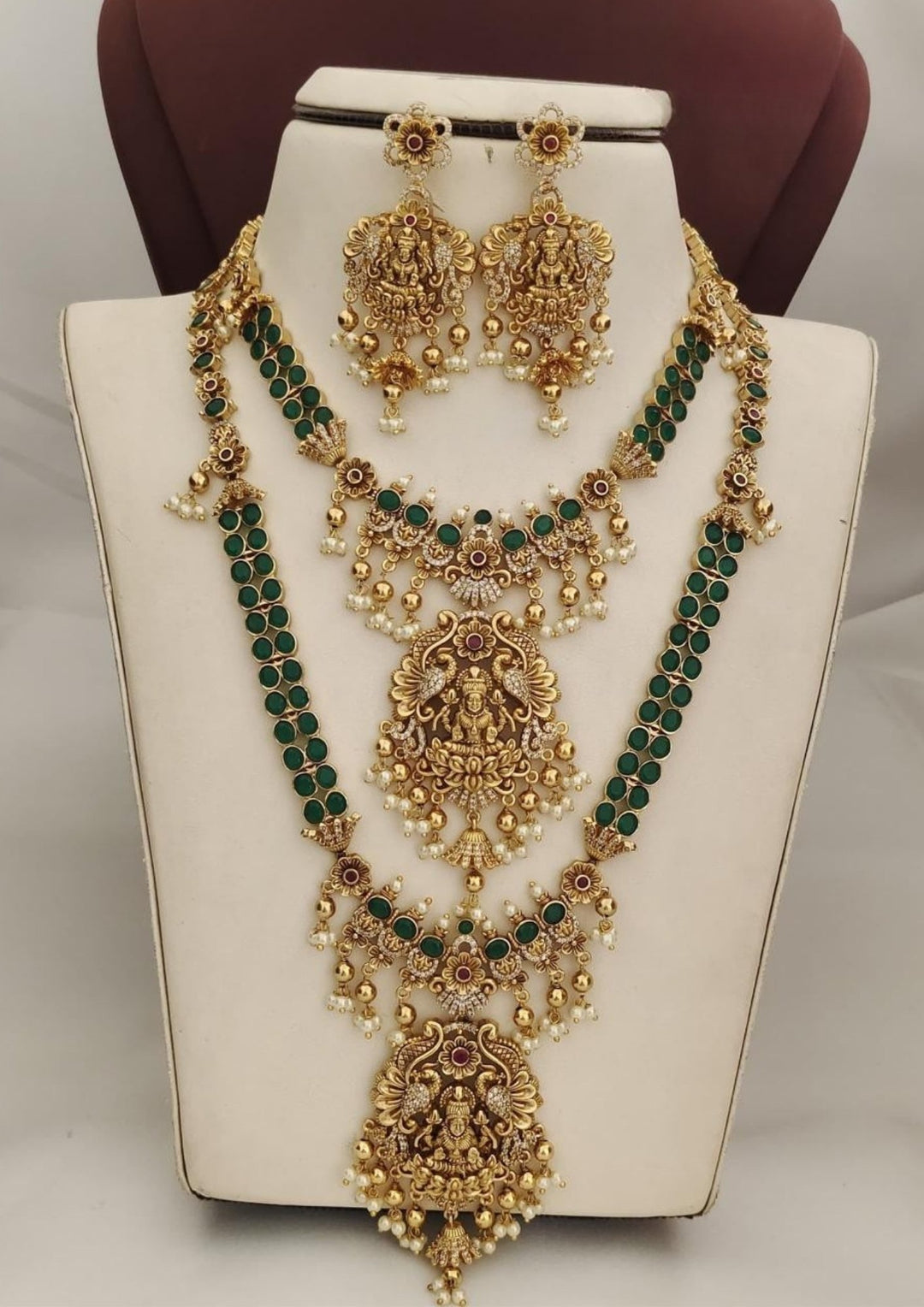 Kundan Temple Necklace with Earrings s460024
