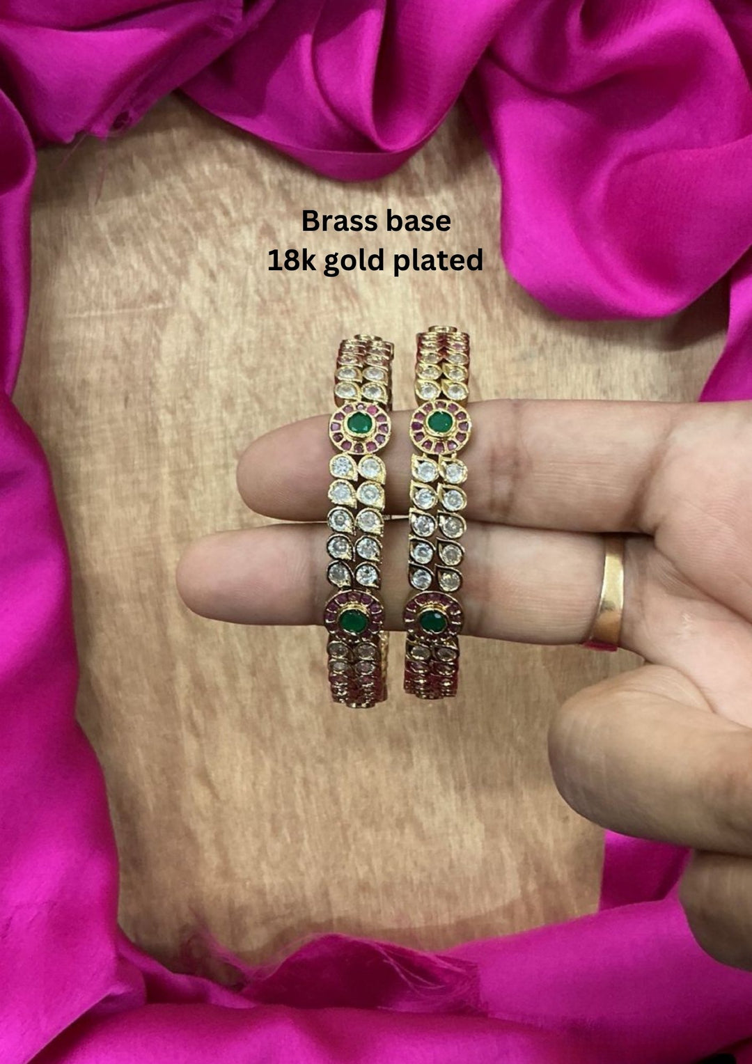 Kundan Bangles (set of 2)  c106520