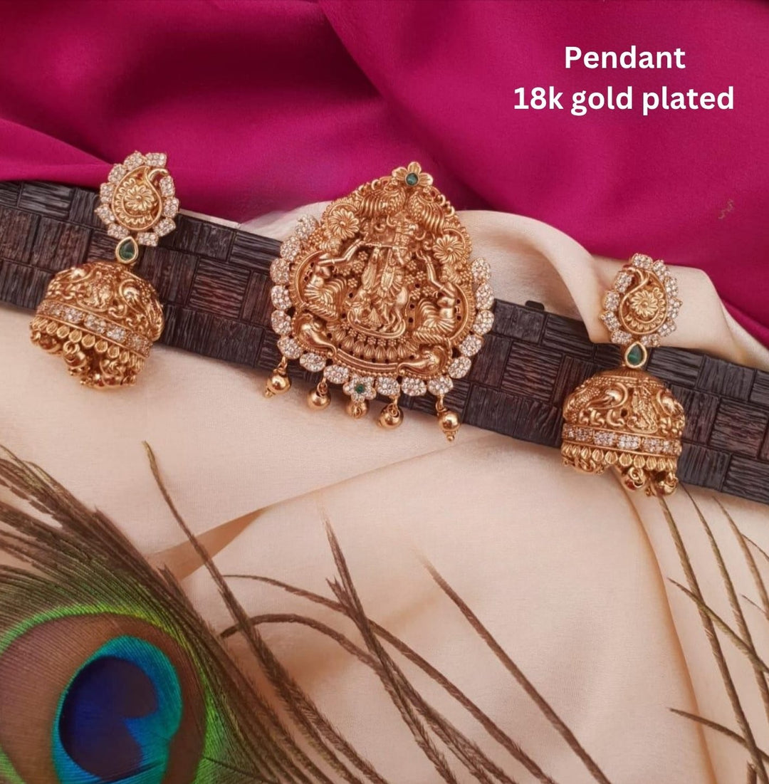 Kundan Temple pendant With Earrings g101099
