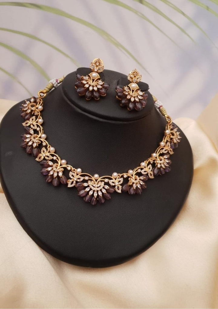 Kundan Necklace with Earrings g101299