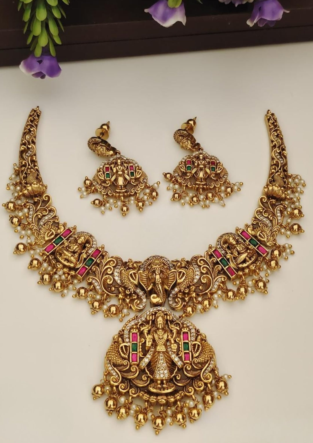 Jadau Kundan Temple Necklace With Earrings s 520084