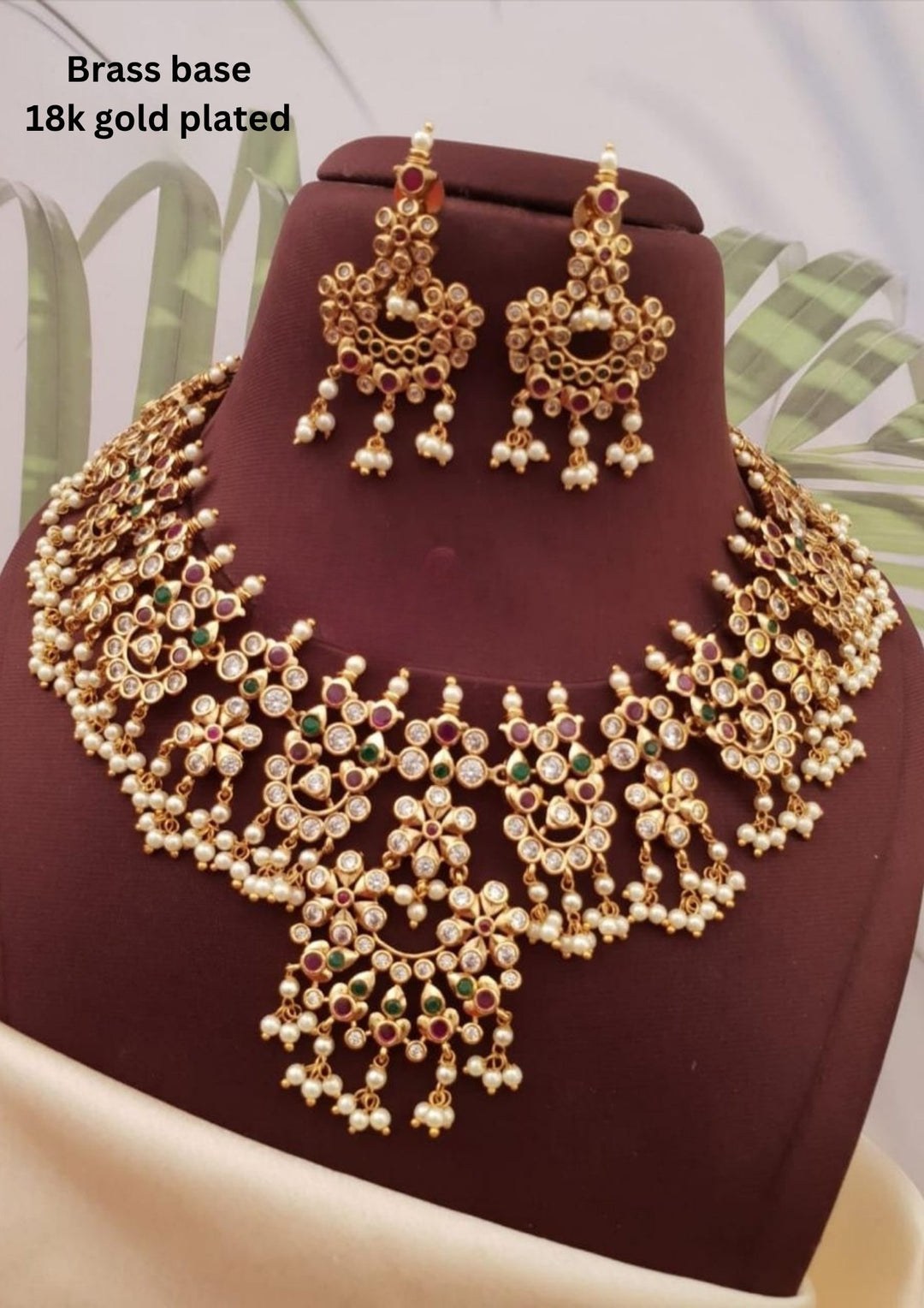 Kundan Necklace with Earrings g102250