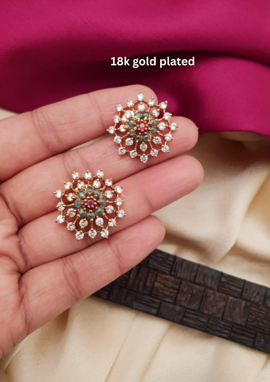 kundan Studs g 10399