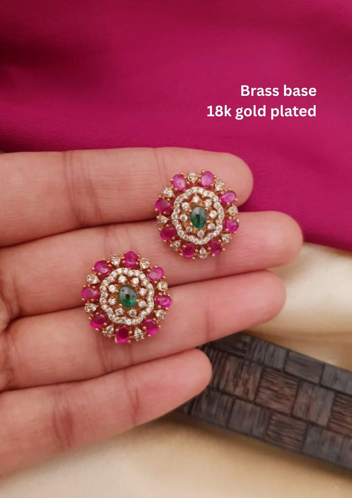 Kundan Studs g10520
