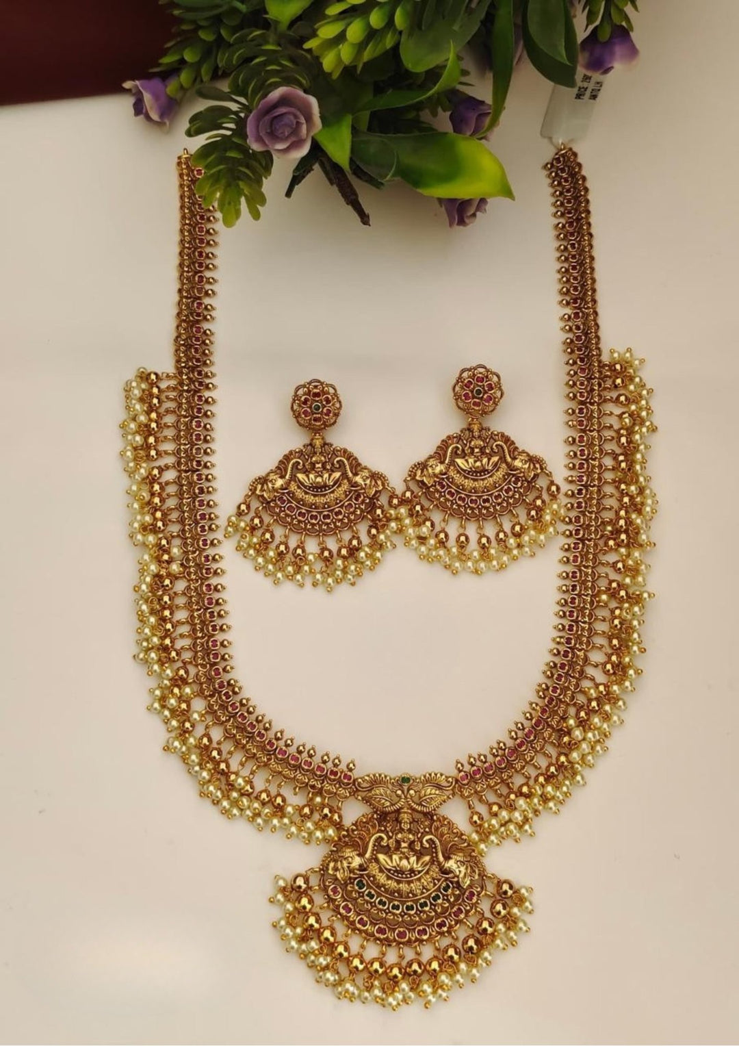 Kundan & Beads Temple Necklace With Earrings s260022