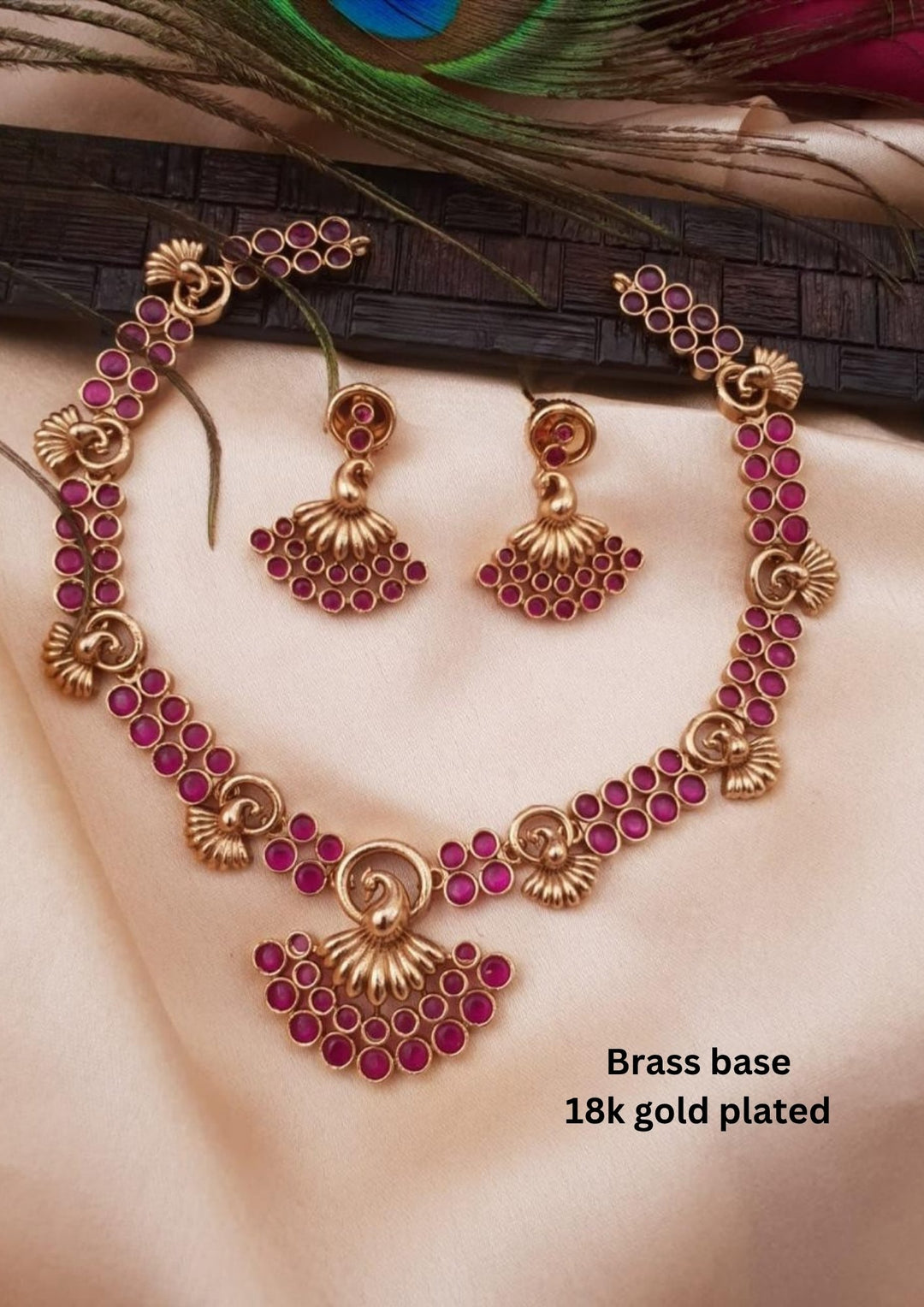 Kundan Necklace with Earrings g101780