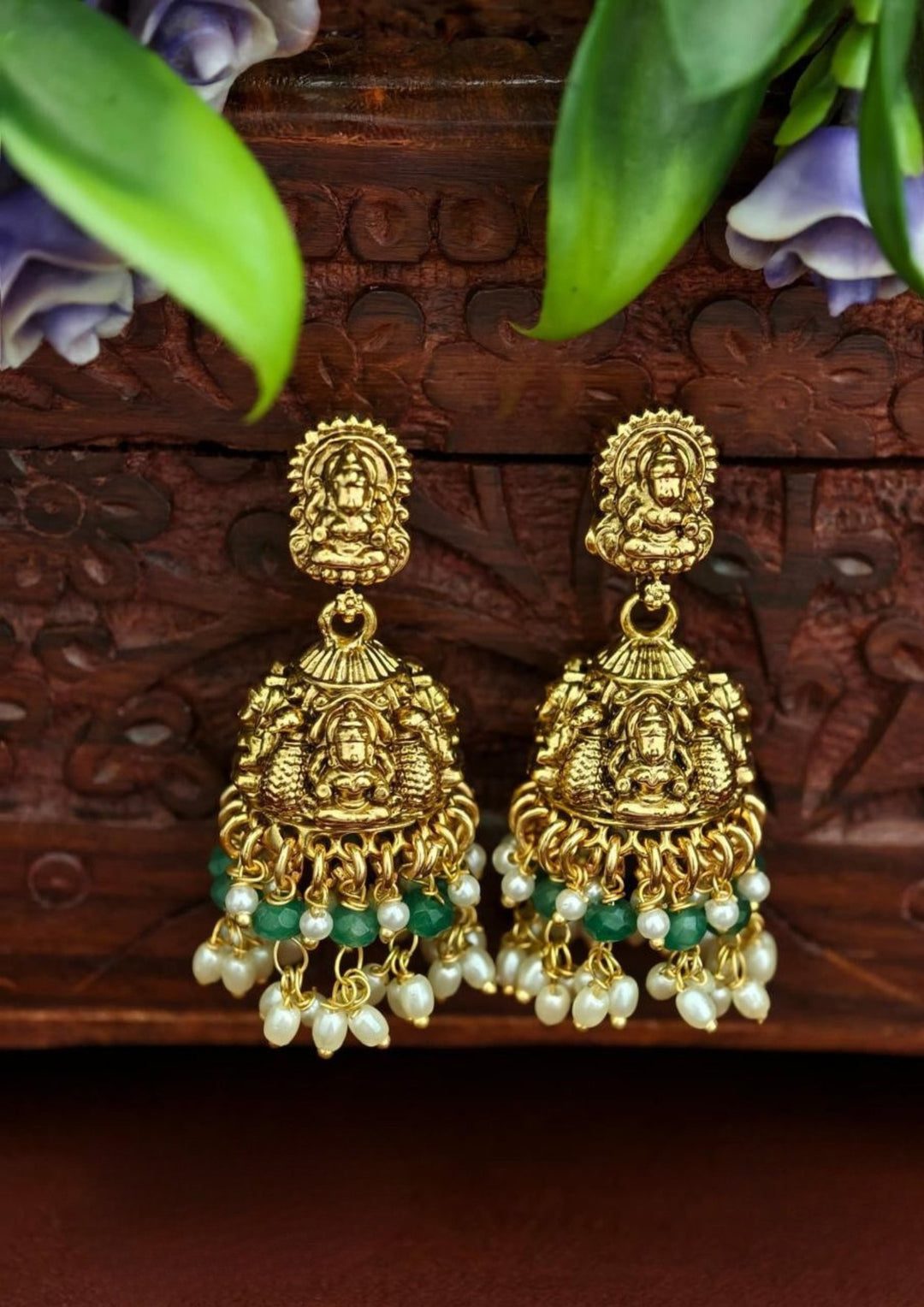 Kundan Temple Jhumka s130099