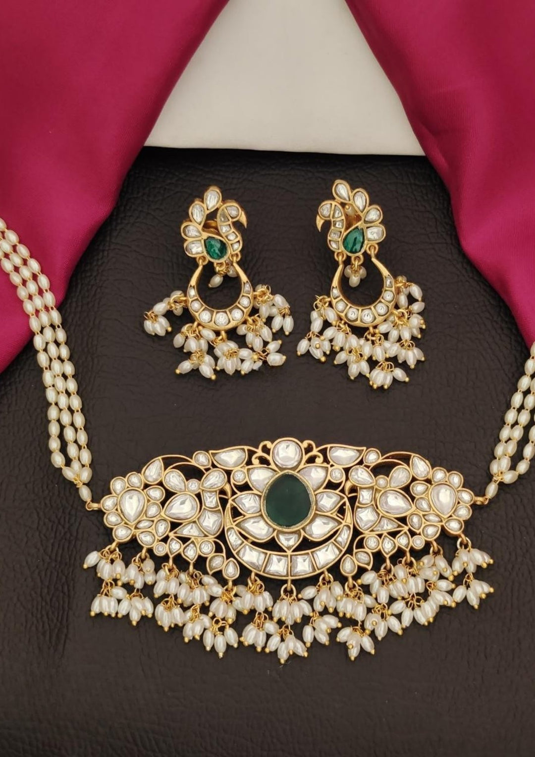 Kundan & Beads Necklace with Earrrings s340003