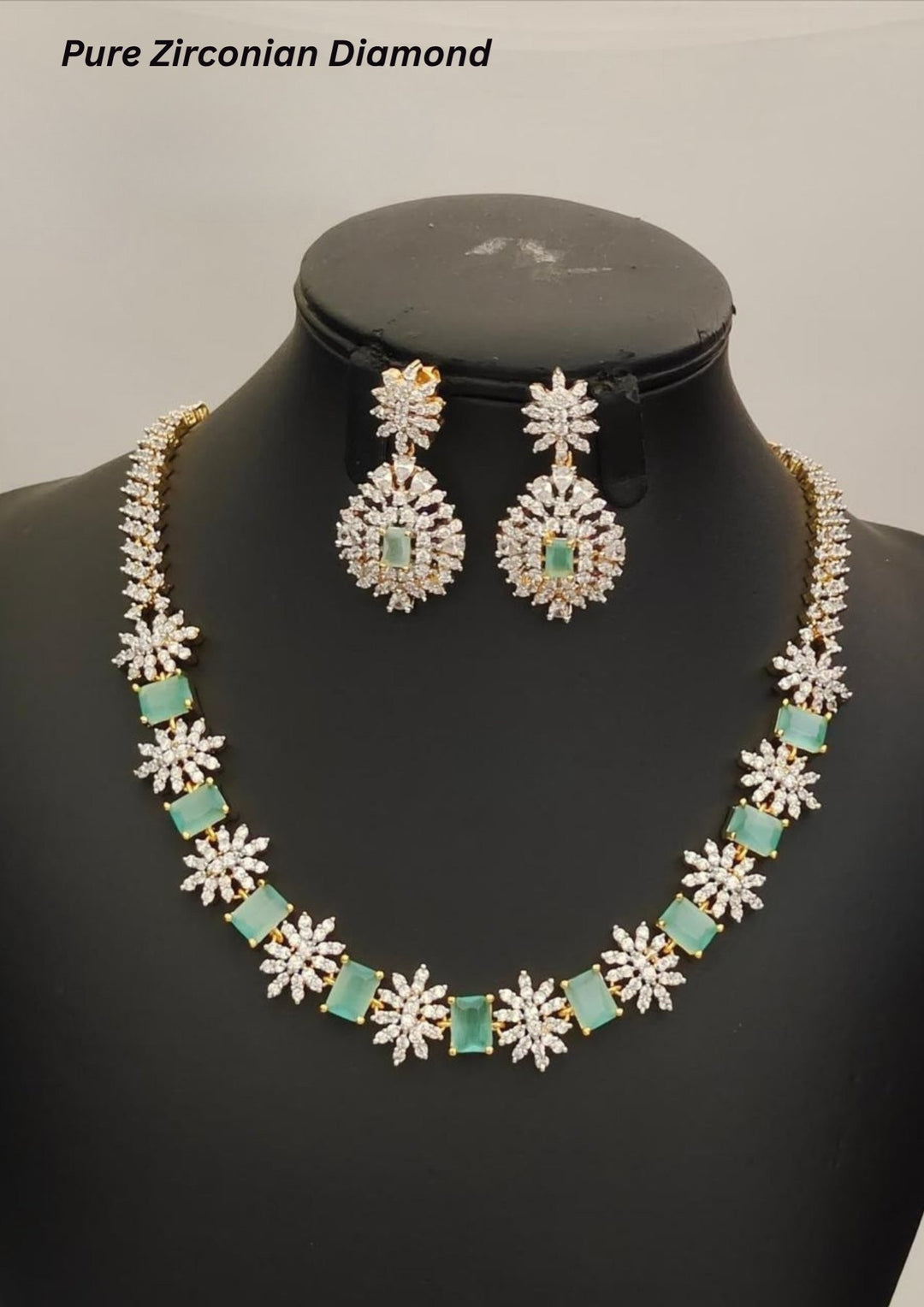 Pure Zirconian Diamond Necklace with Earrings s 180041