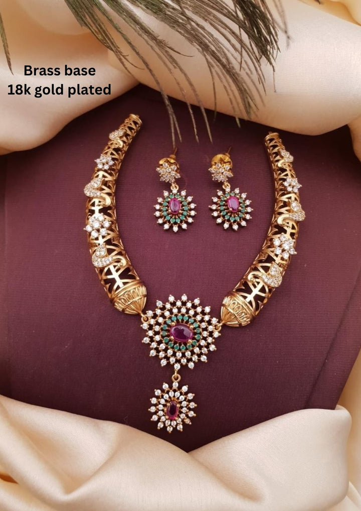 Kundan Necklace with Earrings g10899