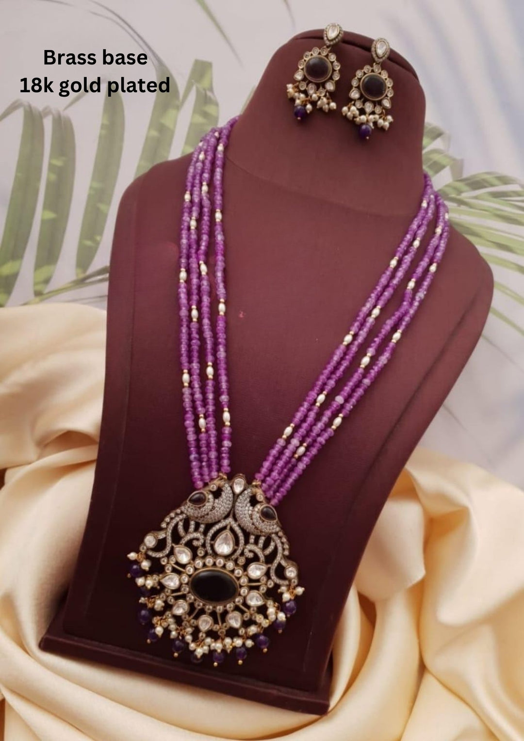 Kundan Necklace with Earrings g102850