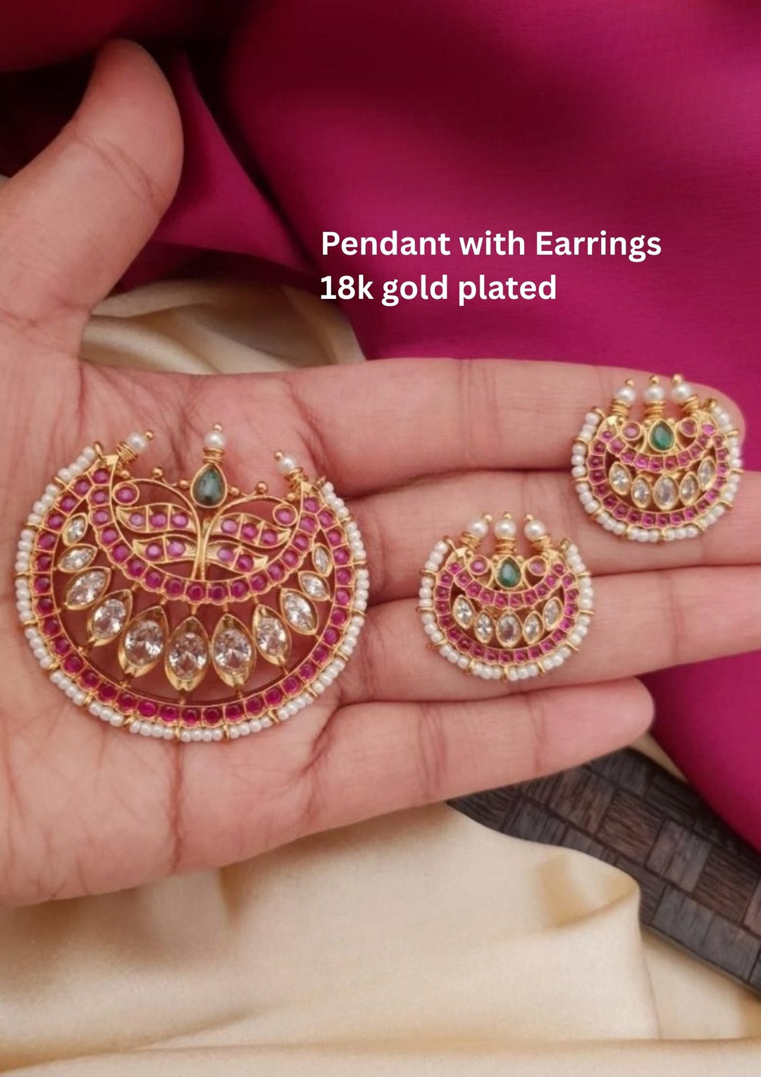 Kundan  Pendant with Earrings g 101150