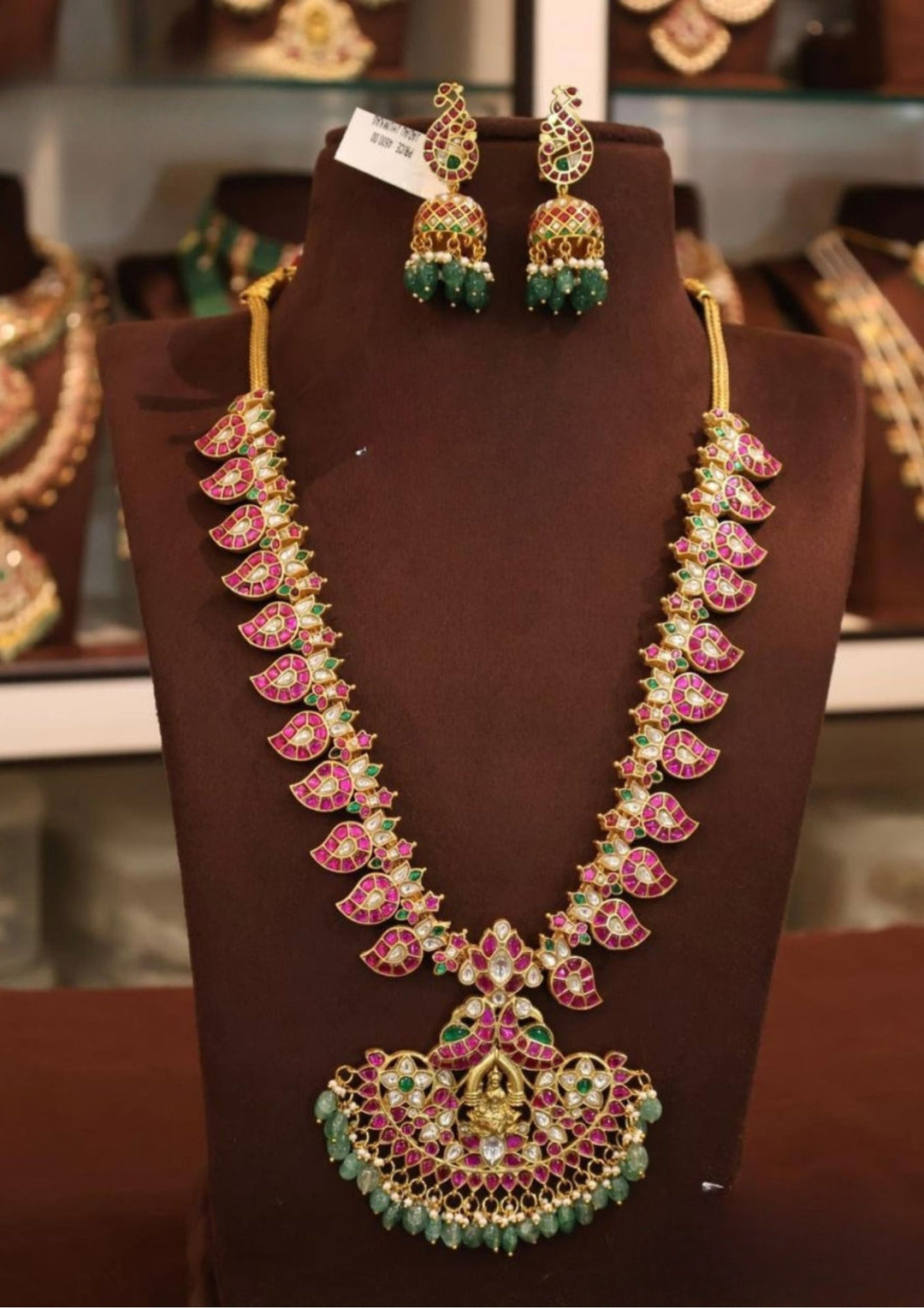 Jadau Kundan Temple Necklace With Earrings s 1800071