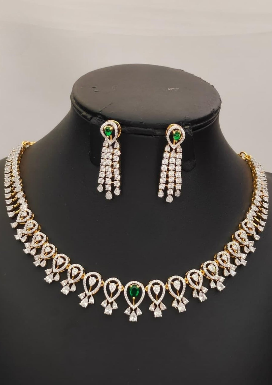 Pure Zirconian Diamond Necklace with Earrings s200061